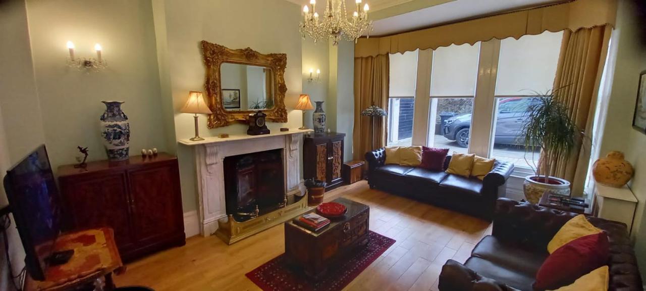 Grosvenor House - Onsite Free Parking Bed & Breakfast
